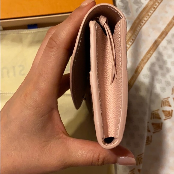 SOLD Authentic Louis Vuitton Caissa Wallet - Picture 5 of 8